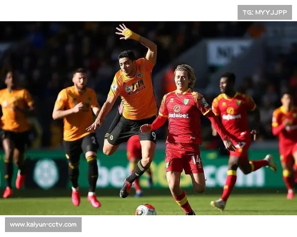 水晶宫小将穆尼奥斯的补射破门，助球队客场击败狼队