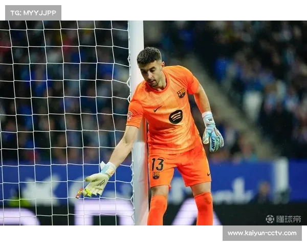 加泰德比火药味十足，巴萨门将霍安·加西亚半场六次神扑